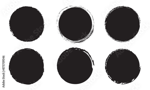 Round brush paint strokes. Paintbrush line border frames. Watercolor swirl lines. Japanese enso symbols. eps 10