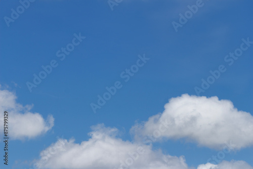 A sky with white clouds floating at the bottom of the picture.
There is space at the top suitable for making various advertising media.