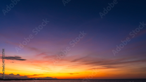 Fototapeta Naklejka Na Ścianę i Meble -  sunset over the sea