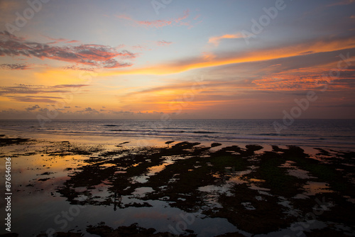 Obraz na płótnie Beautiful view of Uluwatu Beach at sunset in Bali, Indonesia
w salonie
