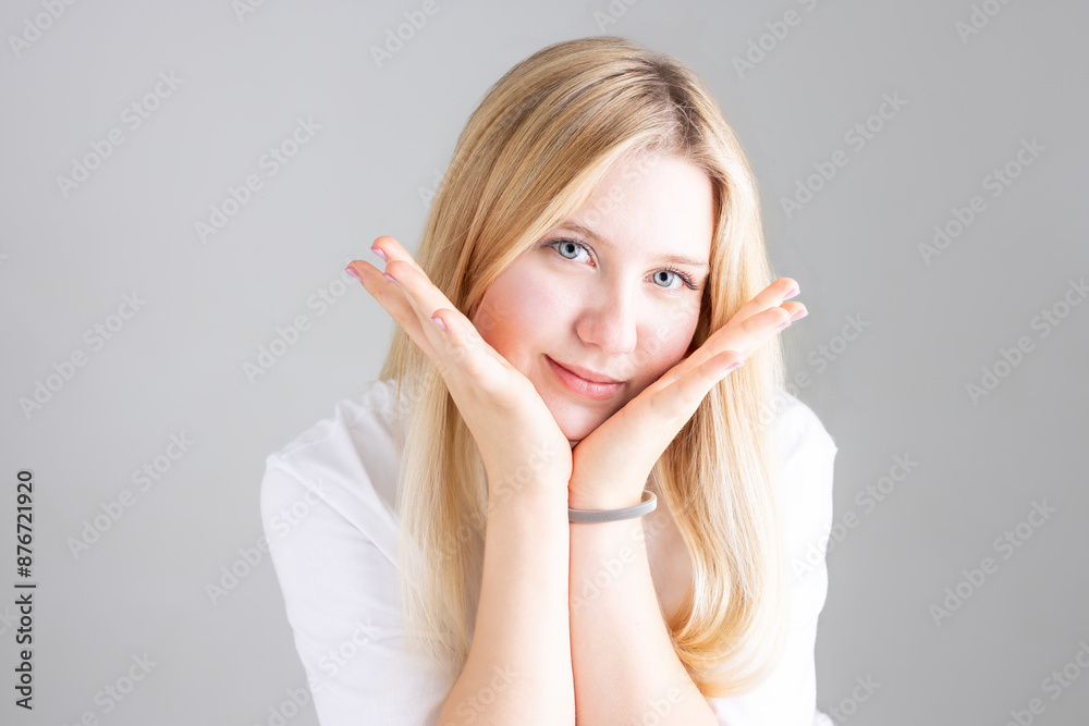笑顔の白人女性 smiling white woman 笑顔の白人女性 smiling white woman