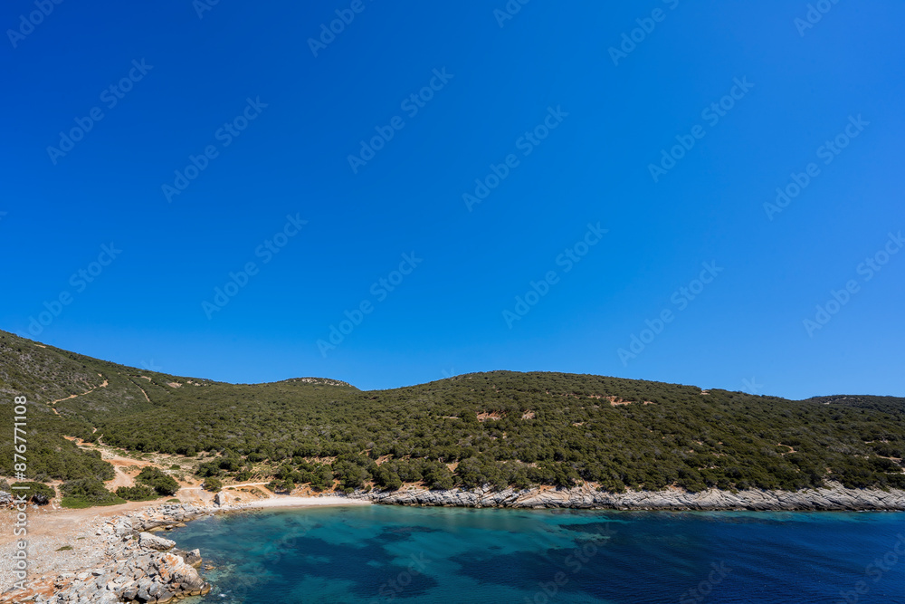 Obraz premium VWA_Backgrounds_Vol1_Clear_Skies_2024-06-1550