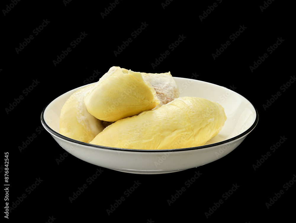 Break off the fresh durian flesh of summer Break off the fresh durian flesh of summer