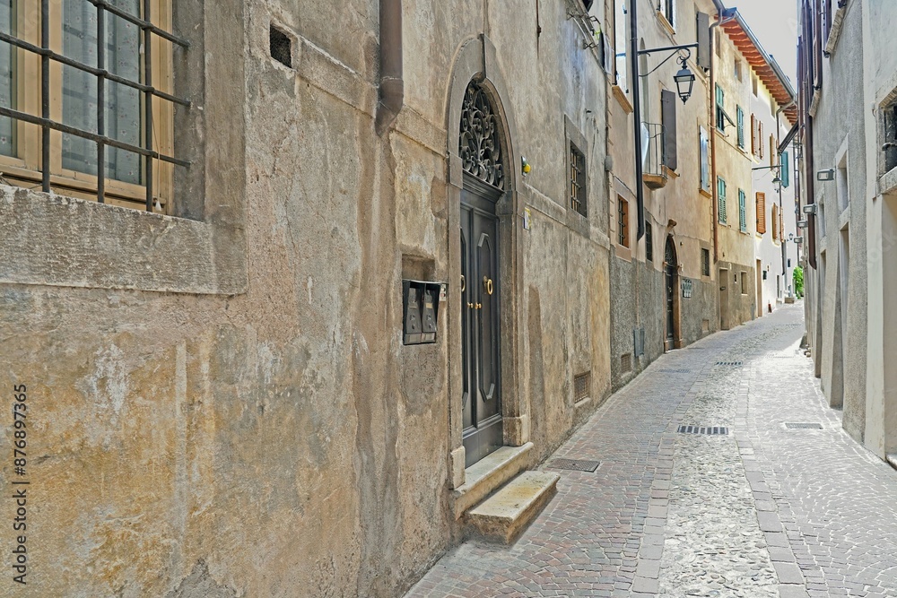 Obraz premium Gasse in Limone am Gardasee