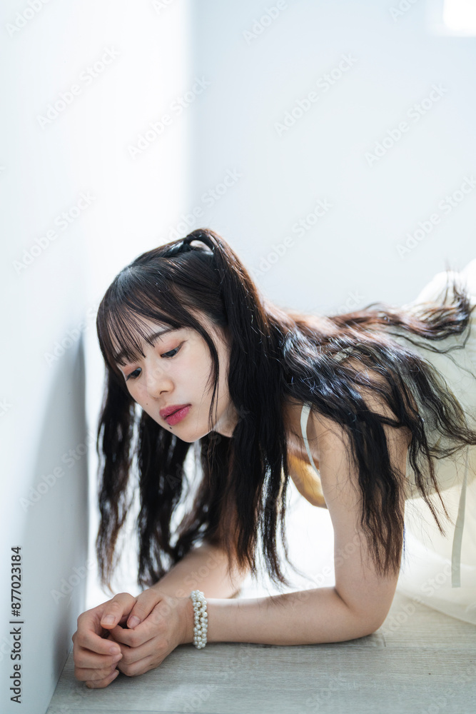 Naklejka premium 若い女性