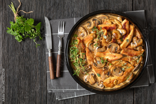 Картината върху платно chicken stroganoff in a baking dish, top view