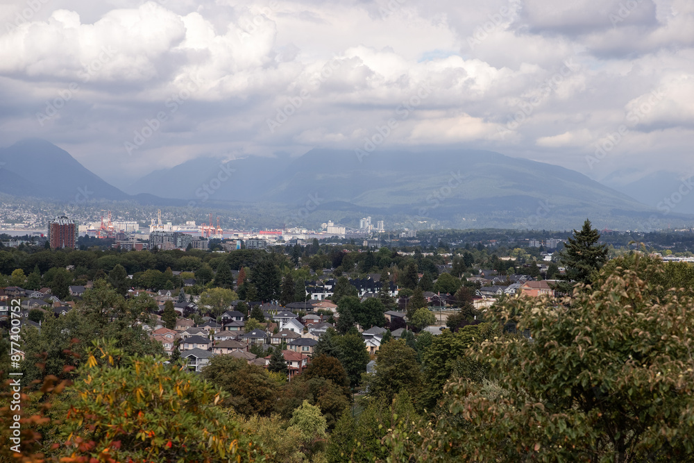 Obraz premium View of the city of Vancouver from Botanical Garden, BC. 