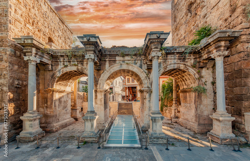Obraz na płótnie The Hadrians Gate view in Antalya City of Turkey w salonie