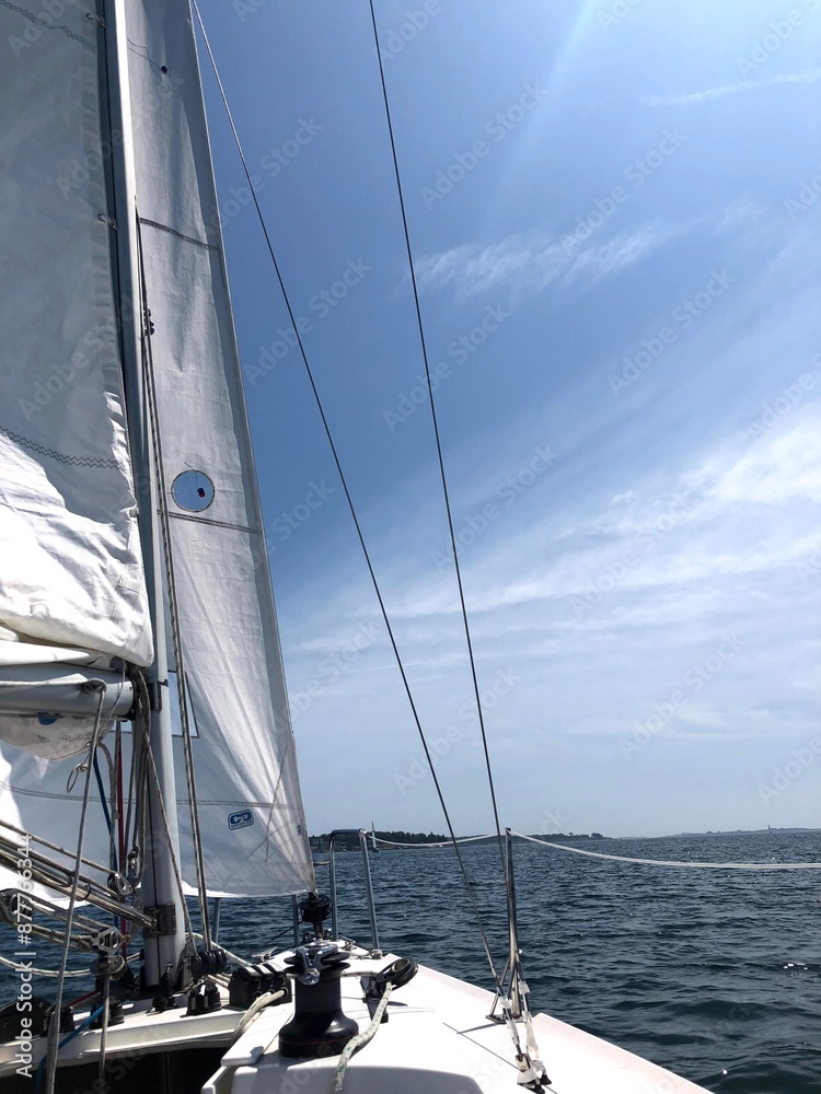 Fototapeta premium sailboat on the sea