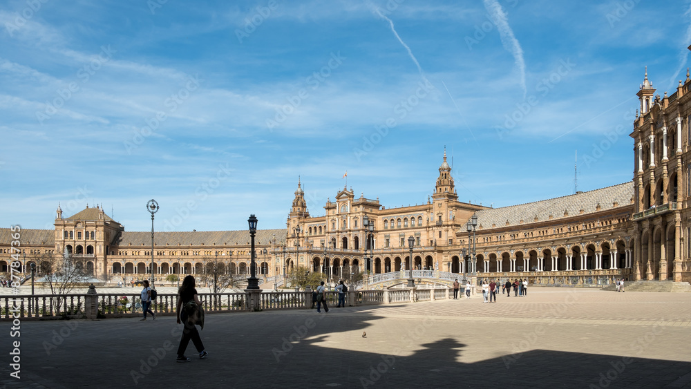 Obraz premium Detail of the Plaza de España, an architectural ensemble located in María Luisa Park in the city of Seville (Andalusia, Spain). It was declared a cultural heritage site in July 2023.