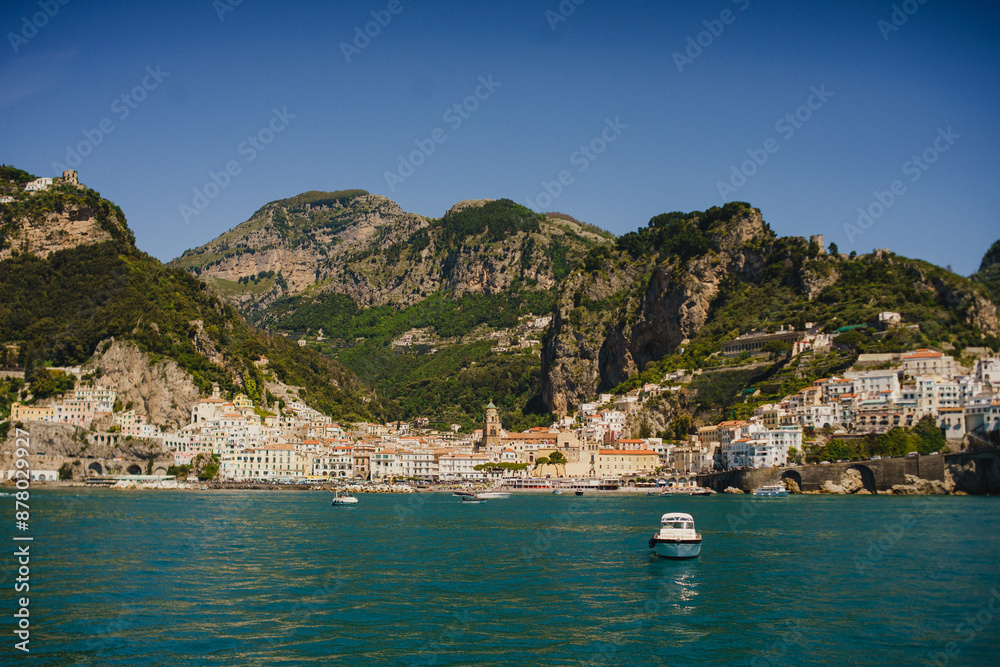 Fototapeta premium boats in bay