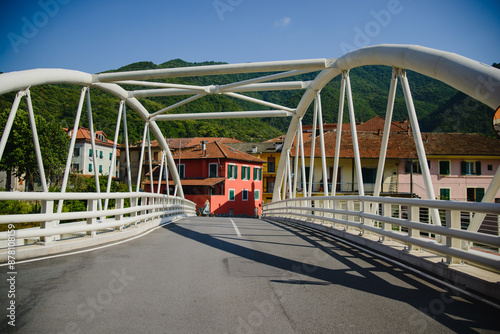 bridge over the river thames