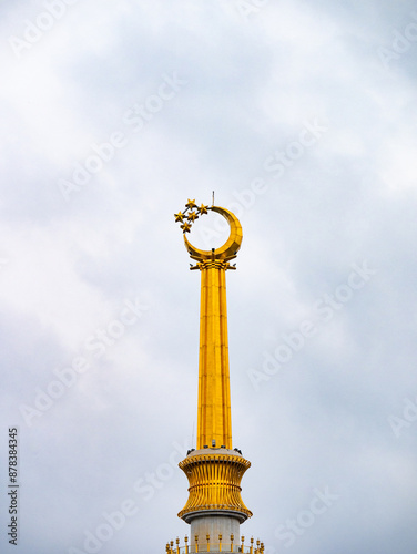 Statue of Saparmurat Niyazov in Independence Park in Ashgabat, Turkmenistan Spire shot