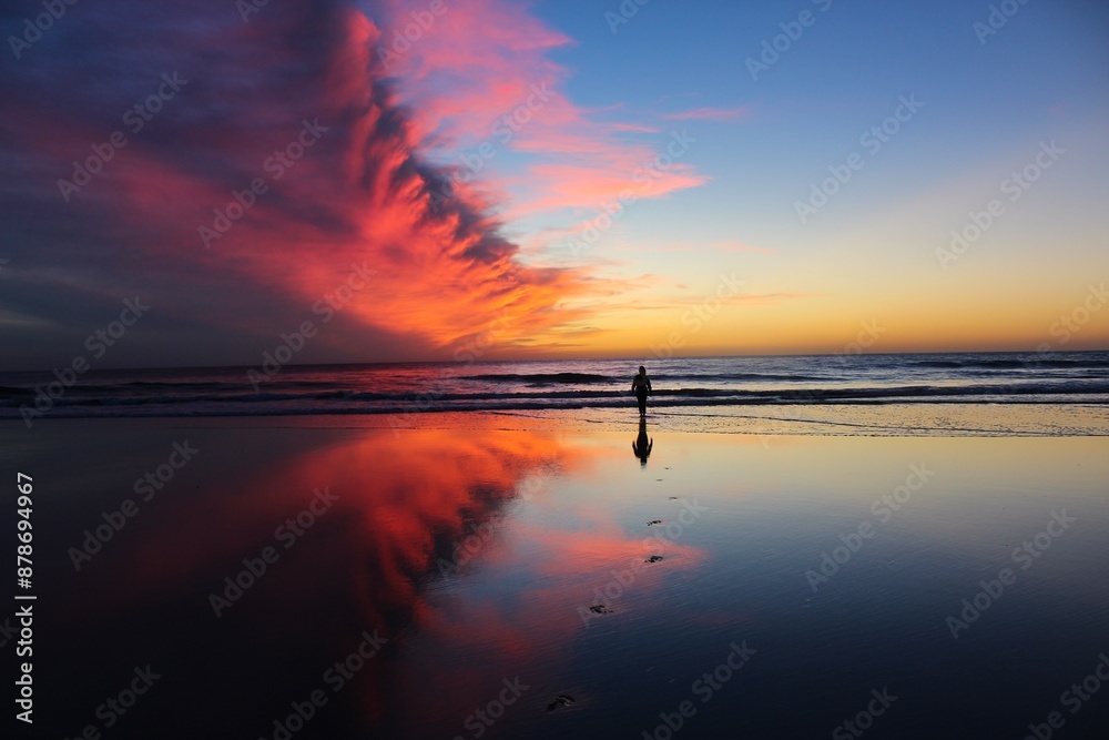 Fototapeta premium sunset over the ocean