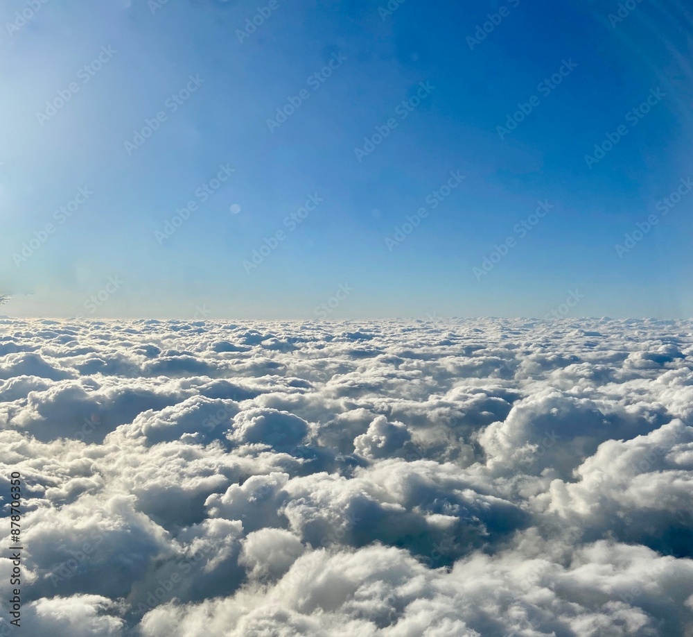 Fototapeta premium above the clouds