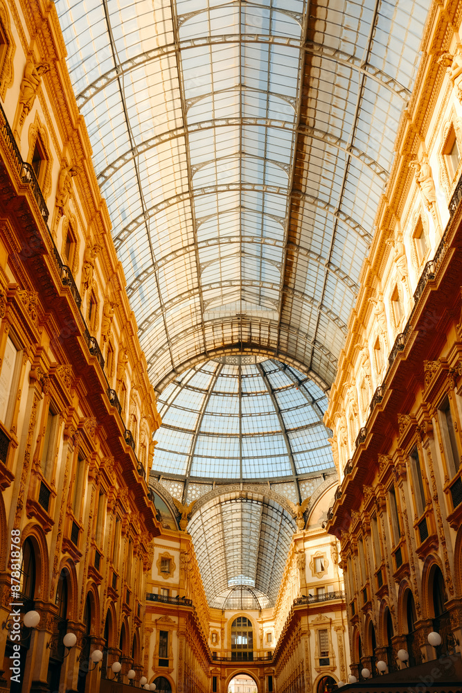 Architecture in Milano, Italy Architecture in Milano, Italy