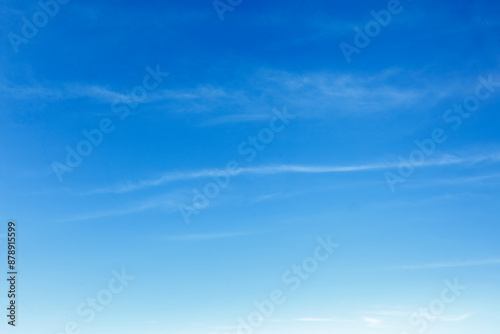 Fototapeta Naklejka Na Ścianę i Meble -  Peaceful and serene sky with white clouds background