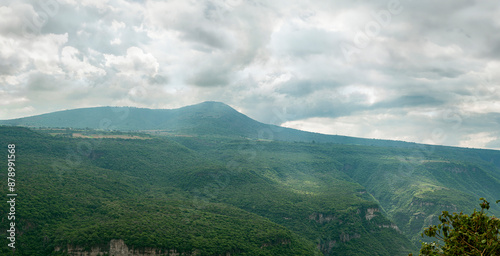 barranca de huentitan, panoramica, jalisco, montaña, cielo, nubes, naturaleza, madre tierra, valle photo