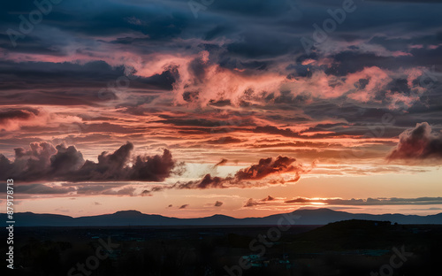 Clouds Floating in the Sunset © 하늘 김