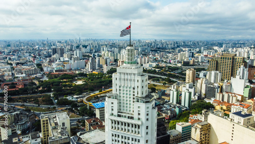 Obraz na płótnie Topo do prédio do banespa altino arantes farol santander no centro da cidade de são paulo, sp, brasil w salonie