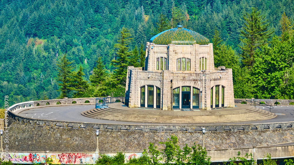 Fototapeta premium Aerial View of Vista House at Crown Point in Columbia Gorge