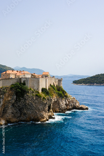 Fototapeta Naklejka Na Ścianę i Meble -  Dubrovnik Cliff Side