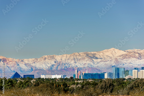 Canvas Print Las Vegas skyline with winter snow capped mountain in the background