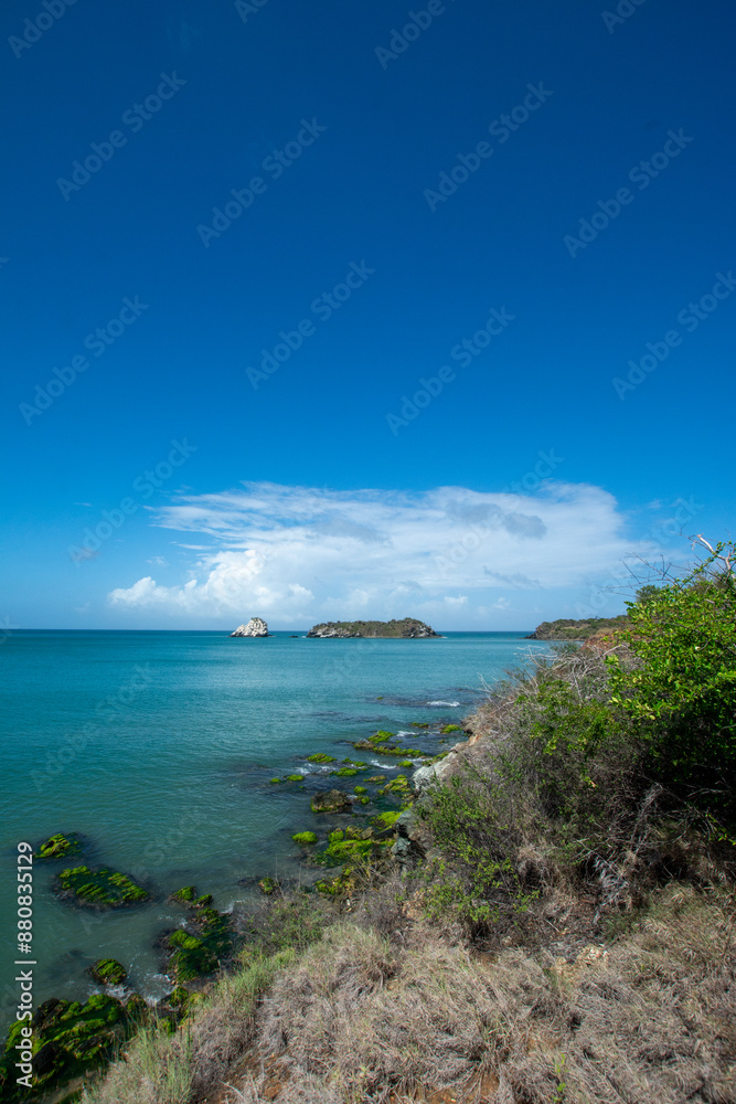 Fototapeta premium Caribbean beach, paradise, blue, virgin beach, lonely beach