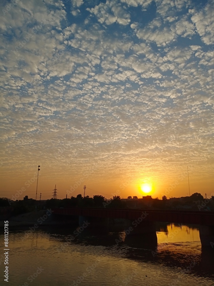 Fototapeta premium sunset in the city