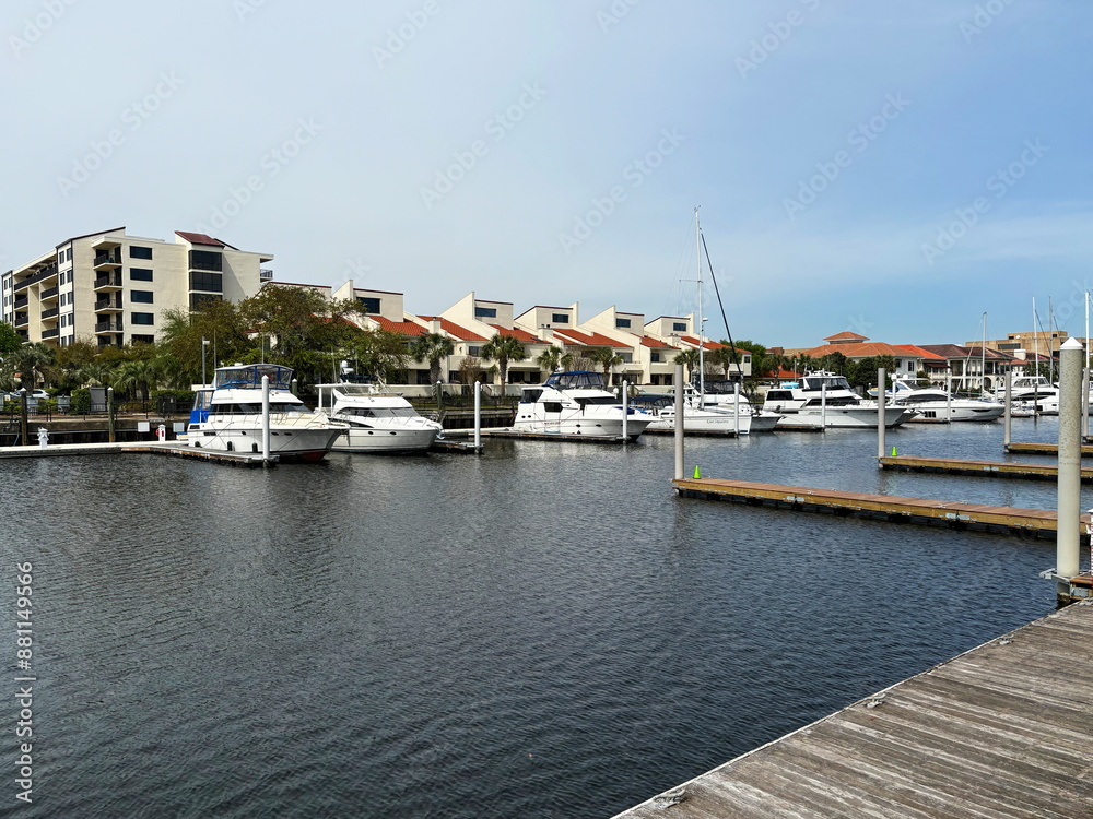 Fototapeta premium Downtown Palafox Pier in Pensacola, Florida