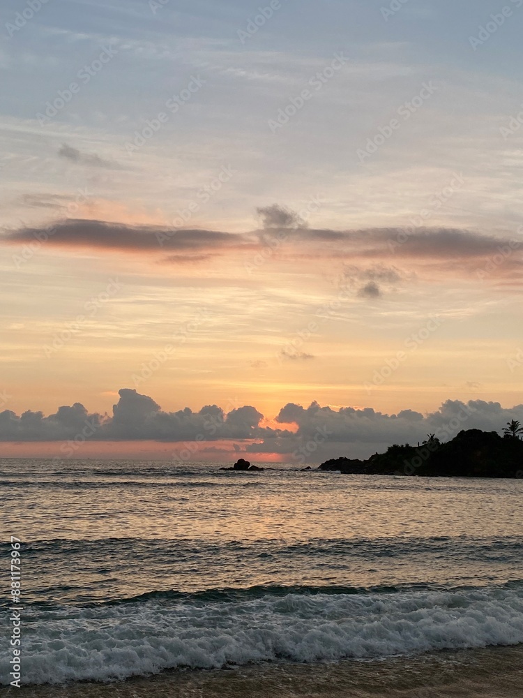 Naklejka premium sunset over the sea