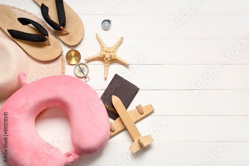 Travel vacation flat lay wi...