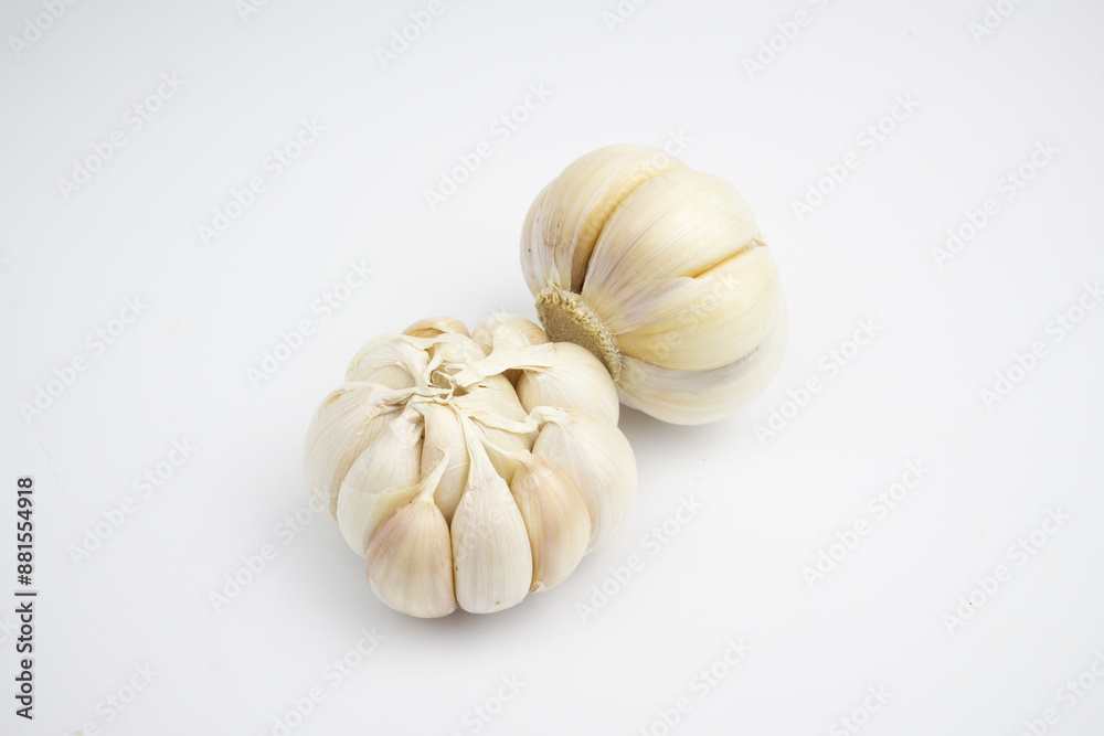 Fototapeta premium Fresh garlic. in Group. isolated on white background.