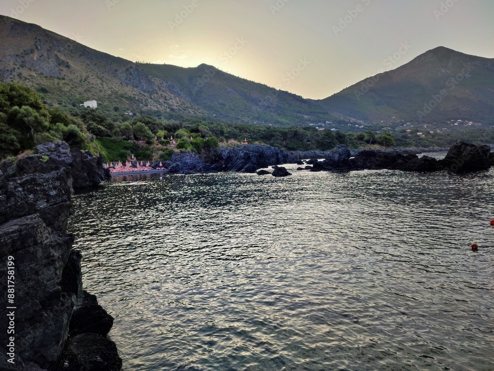 Maratea - Scorcio della Spiaggetta di Illicini all'alba