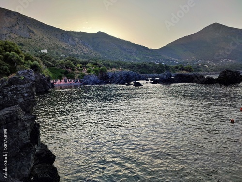 Obraz na płótnie Maratea - Scorcio della Spiaggetta di Illicini all'alba w salonie