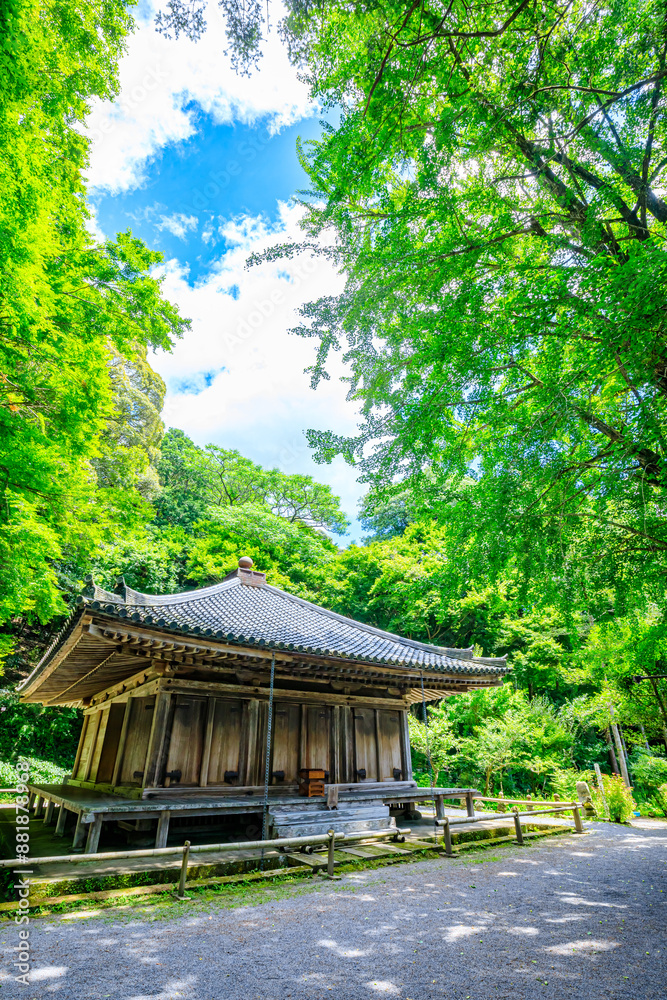 夏の富貴寺 大分県豊後高田市 Fukiji temple in summer. Oita Pref, Bungoono City. 夏の富貴寺 大分県豊後高田市 Fukiji temple in summer. Oita Pref, Bungoono City.