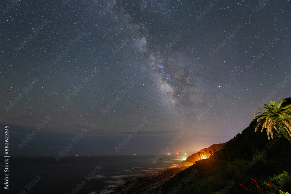 海辺から見る星空と天の川 海辺から見る星空と天の川