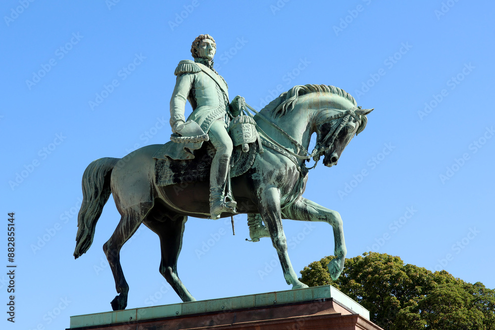 Statue Statue