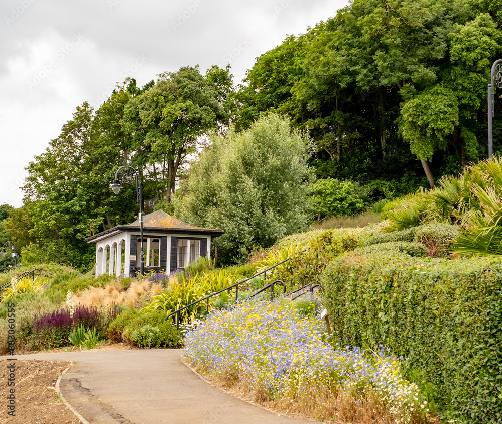 Fototapeta premium Wooden gazebo in Langmoore and Lister public gardens