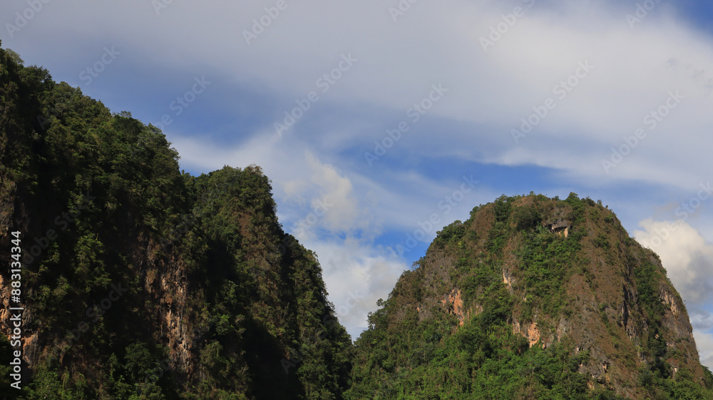 Natural scenery in the Rammang-Rammang tourist area, beautiful views during the day Natural scenery in the Rammang-Rammang tourist area, beautiful views during the day