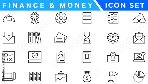 Money line icons. Set of Banking, Wallet and Coins icons. Credit card, Currency exchange and Cashback money service. Euro and Dollar, Cash wallet, exchange. Banking credit card, atm payment. Vector