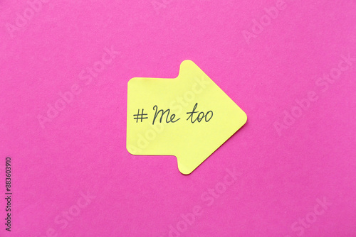 Sticky paper with hashtag M...