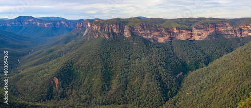 Photos Panoramic view of Fortress Ridge in the Blue Mountains, New South Wales