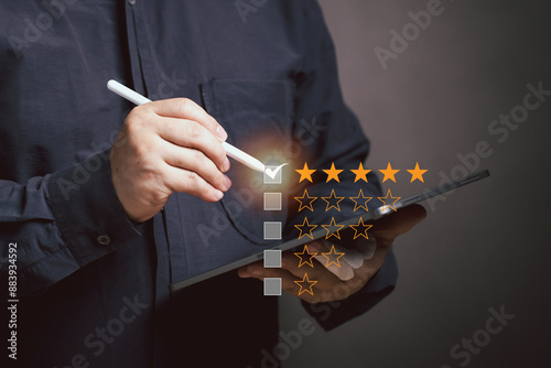 Men rated their satisfaction with the service highest score of 5 stars. poll Answering questionnaires. Business and marketing quality rating performance customer choice.