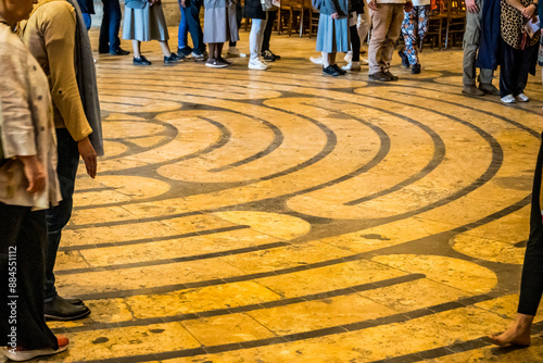 Le labyrinthe de la cathédrale de Chartres photo