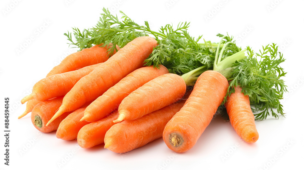 Cenouras recem colhidas de uma horta em fundo branco Cenouras recem colhidas de uma horta em fundo branco