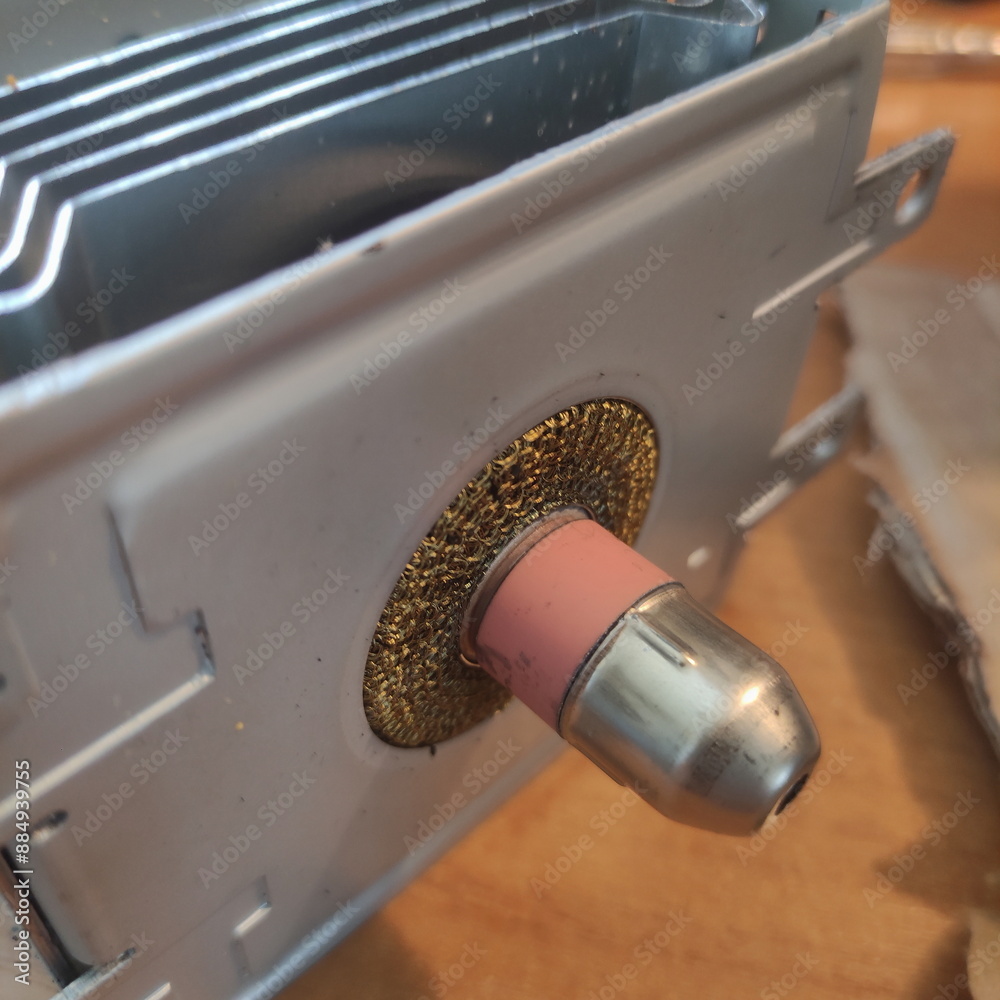 Microwave oven magnetron with cap - household appliances repair