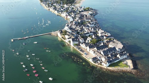 l'île-Tudy en Bretagne, Finistère photo