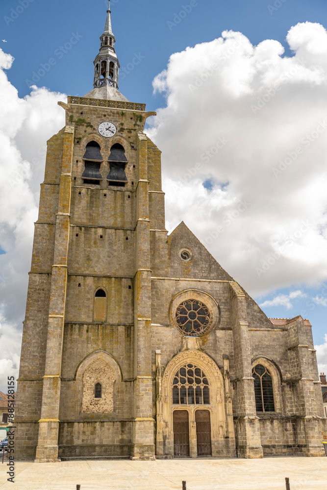 Fototapeta premium église de Villenauxe la grande 