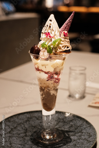 美味しいマロンパフェ
Delicious marron parfait at cafe